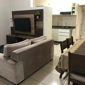 101 Completo, ótima Localização. Apartamento